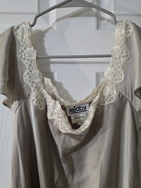 Lejaby Neiman Marcus Satin Slip Dress with Lace Trim - Champagne/Ivory Sz Large